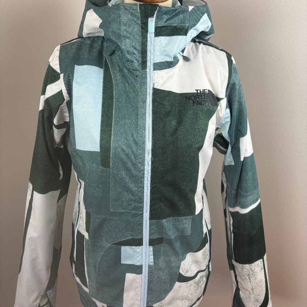 The North Face ski/snowboard jacket, multi colored 2 jackets in one . Like new